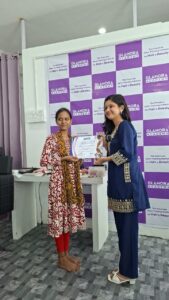 One Day Makeup Seminar at Glamora Academy