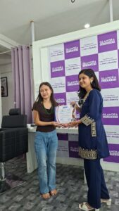One Day Makeup Seminar at Glamora Academy